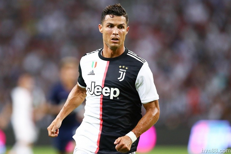 9 kỷ lục thú vị mà Cristiano Ronaldo lập được từ khi đến Juventus (4)