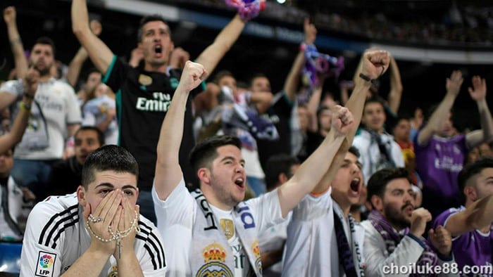 Madridista là tên gọi chung của cổ động viên đội bóng Real Madrid